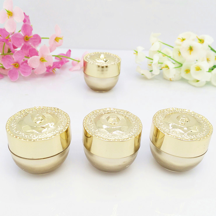 100pcs luxury 5 g golden plastic jars with crown lid